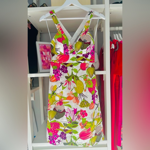 Trina Turk Tropical Floral Criss cross Halter Dress - Picture 3 of 4